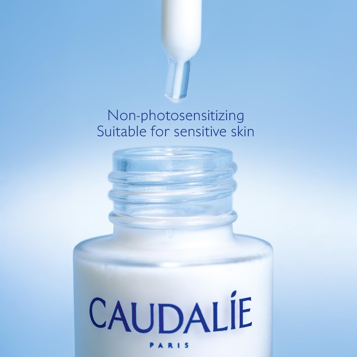 Caudalie Vinoperfect Brightening Dark Spot Serum – Viniferine Brightening Formula (30 ml / 1 fl. oz)